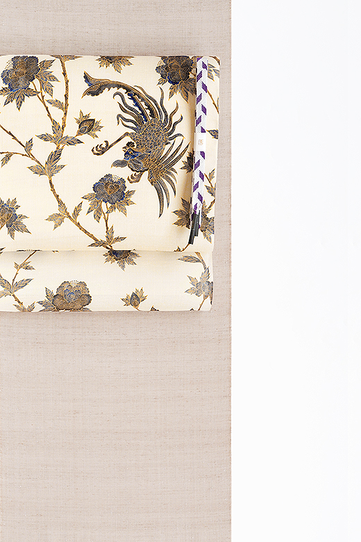 草木染め手織真綿紬：士乎路紬『無地織』