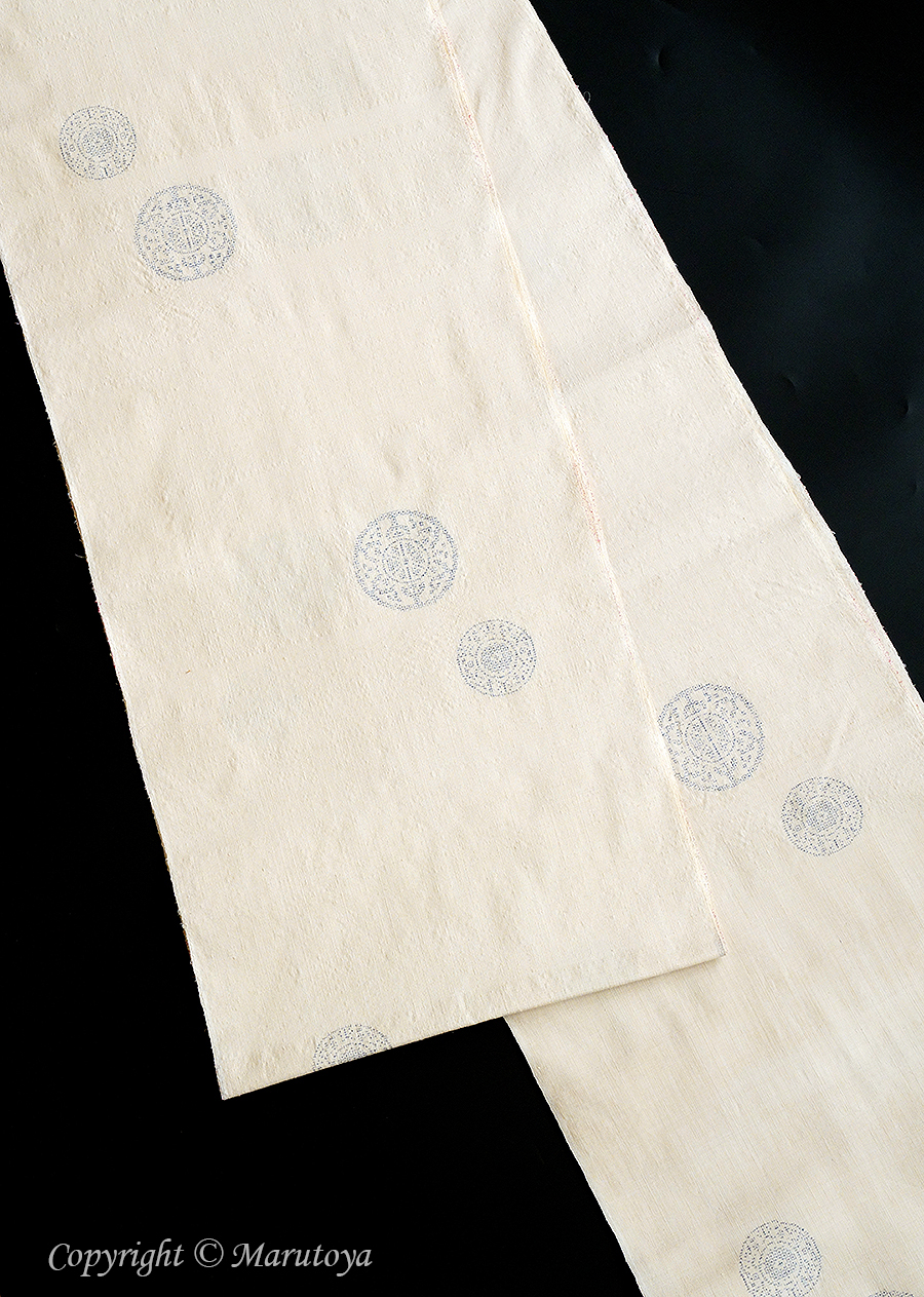 本場結城紬：『華紋模様』 – 創作着物と帯の専門店 Marutoya
