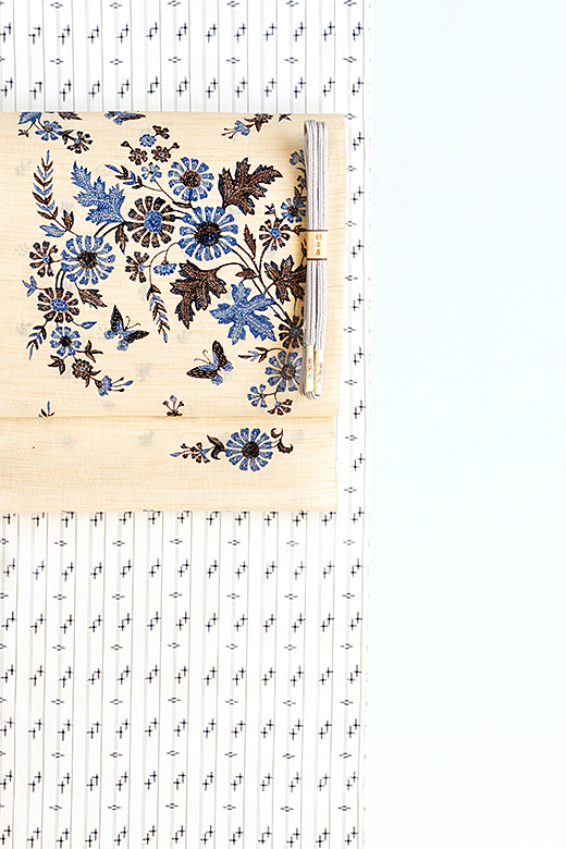 瀧右衛門 制作：夏塩沢 白絣模様