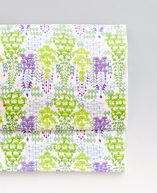 岩井香楠子 制作：型絵染め九寸名古屋帯『黄藤』